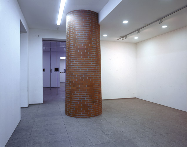 Jan Svenungsson. Berlin Chimney Project - Berlin North - Hamburger Bahnhof Museum 2004