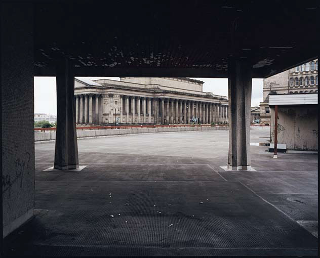 Jan Svenungsson - Liverpool Project - no. 17 (Columns)