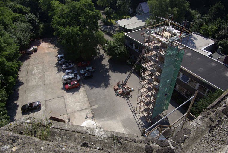 Jan Svenungsson: The Ninth Chimney seen from the top of the WW2 bunker, Hamm 2008