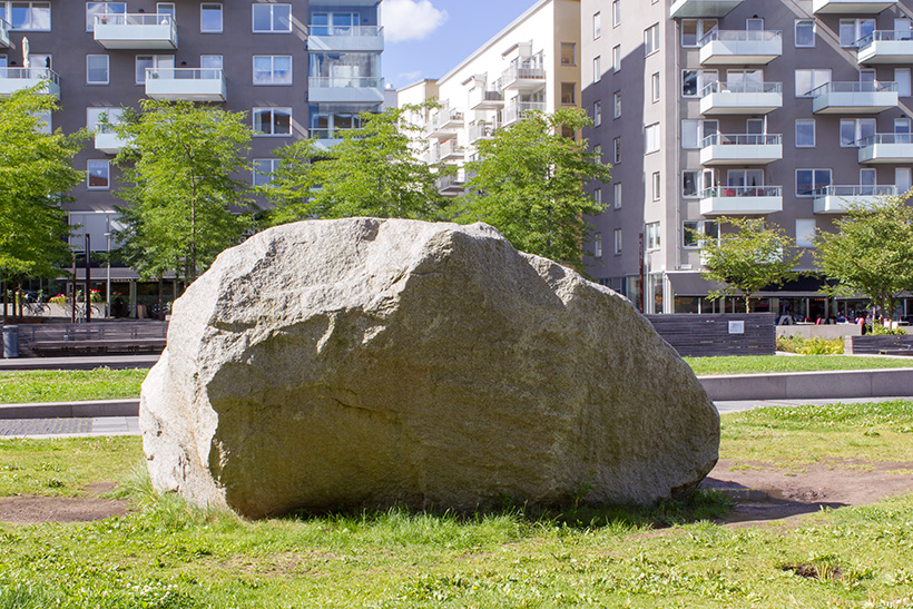 Tidsmaskin på torget, Sjövikstorget, Jan Svenungsson, offentlig konst